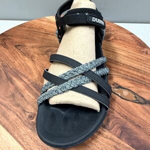 DUINN Women's Black and‎ Silver Braided Hiking Sandals  42=10 W
